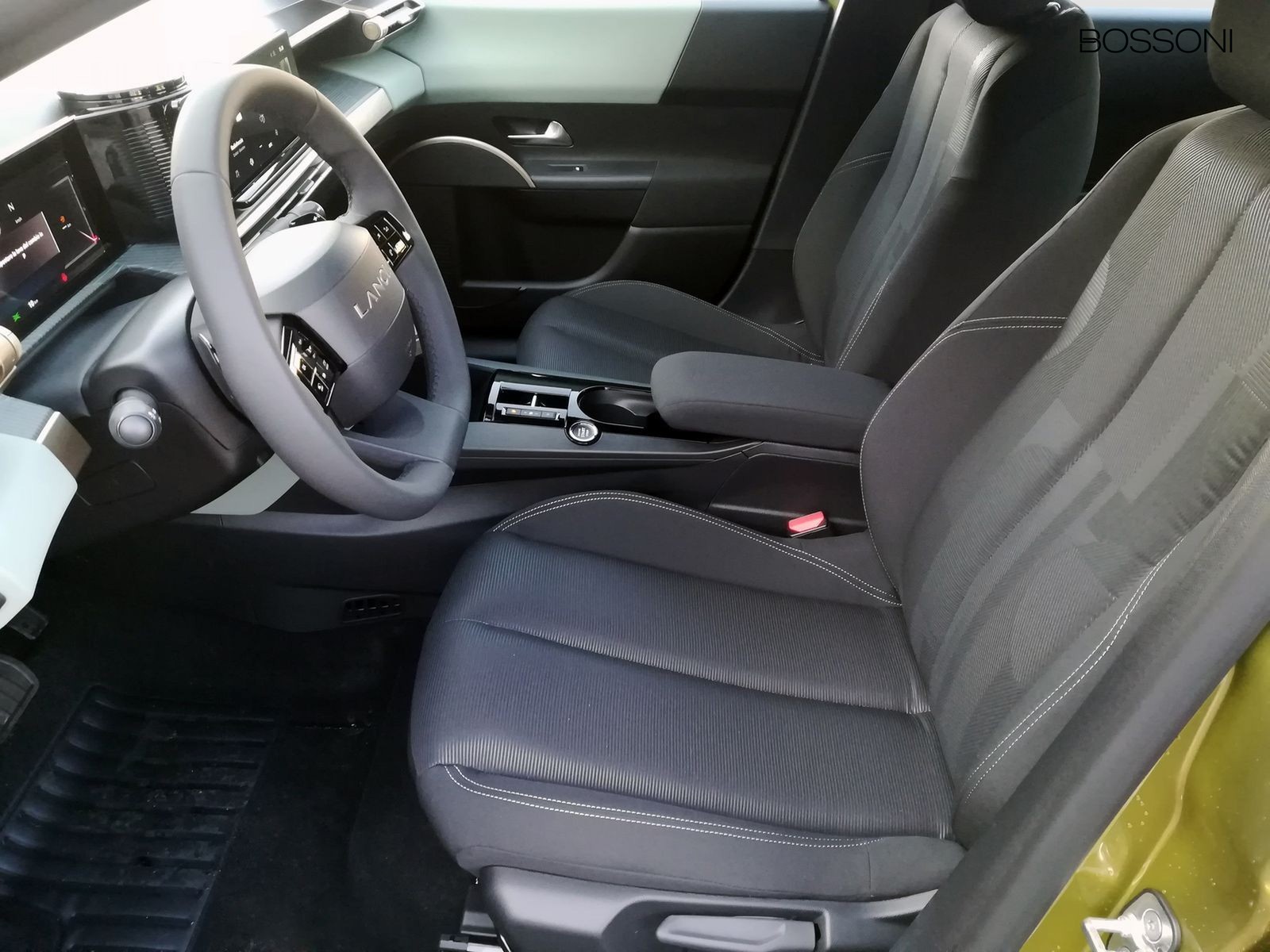 11 - Lancia Ypsilon 1.2 mhev 110cv e-dct