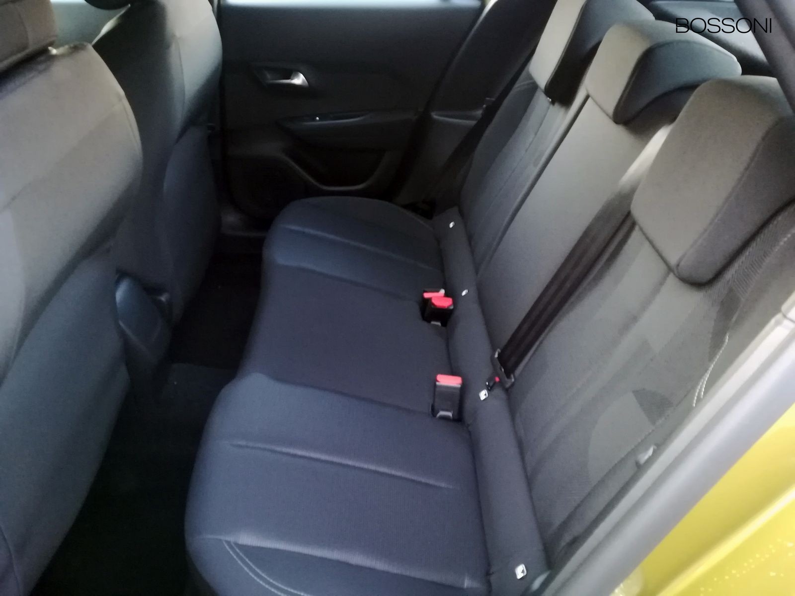 12 - Lancia Ypsilon 1.2 mhev 110cv e-dct