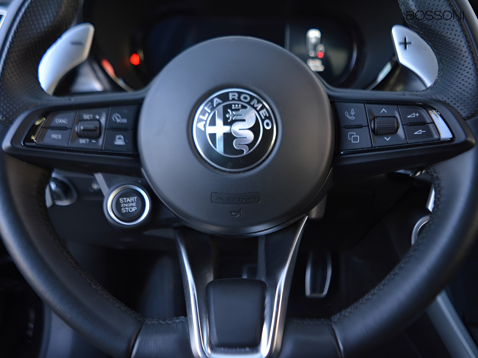 16 - Alfa Romeo Tonale 1.5 hybrid 160cv veloce tct7