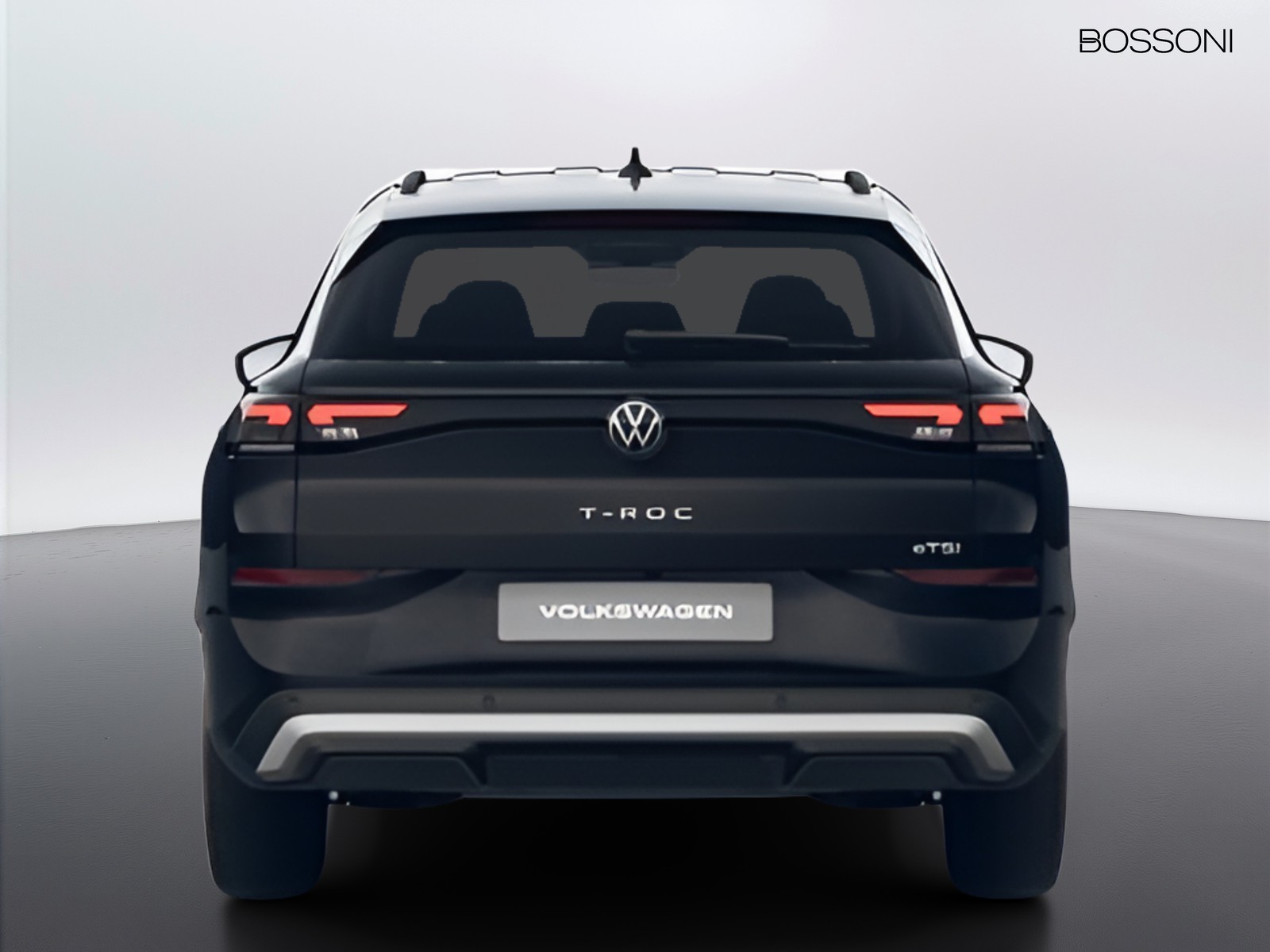 2 - Volkswagen T-Roc 1.5 etsi act 150cv life dsg