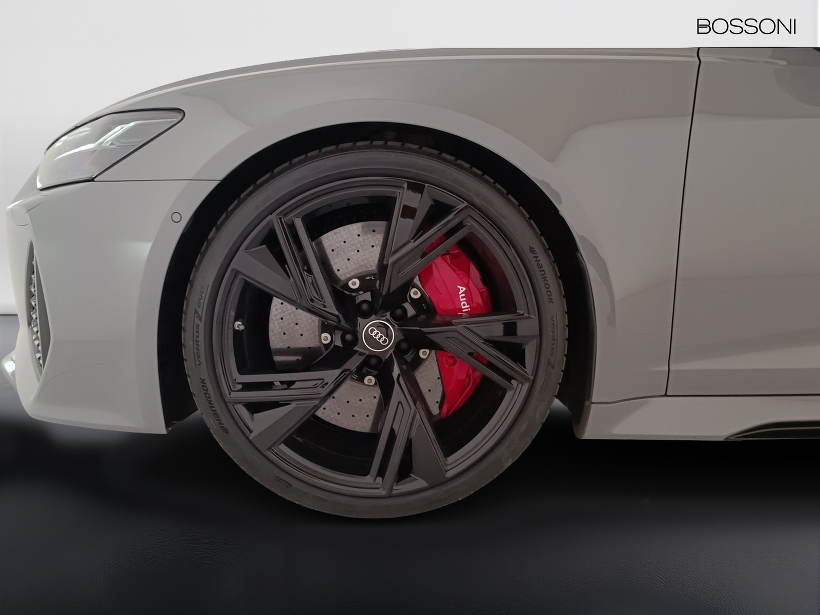 11 - Audi RS6 avant 4.0 v8 mhev quattro tiptronic
