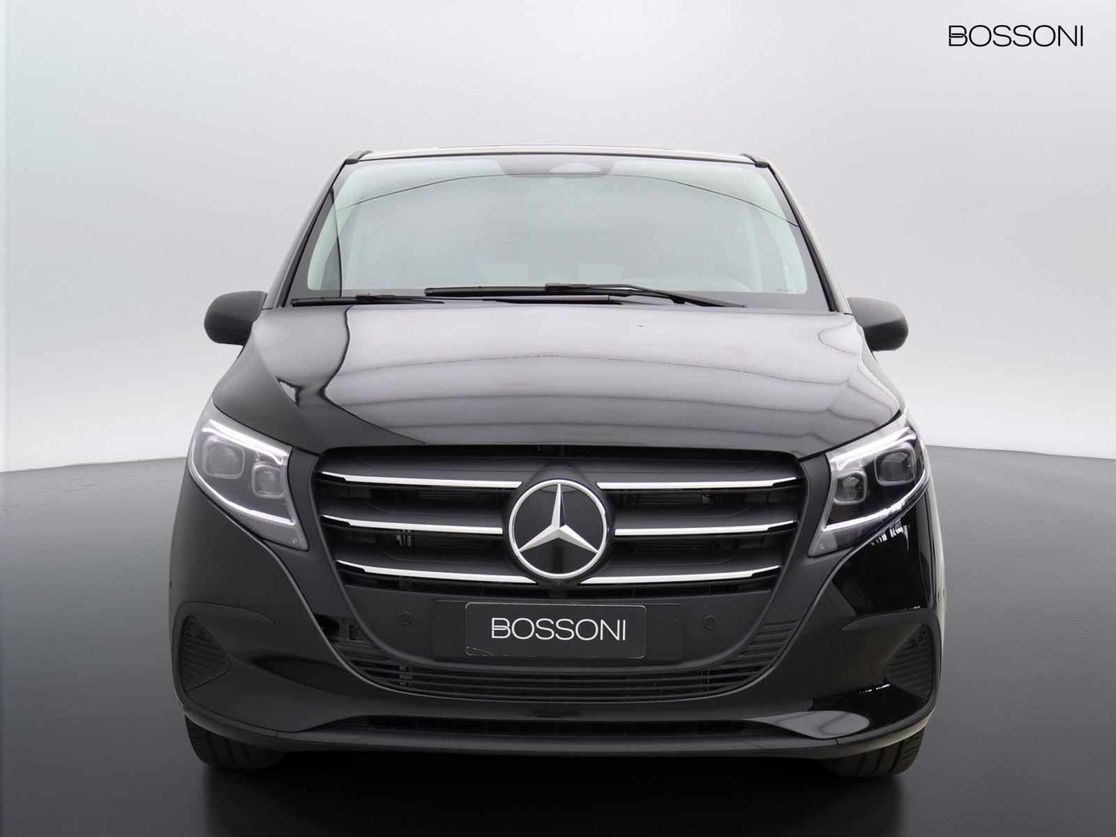 2 - Mercedes Vans Vito Tourer SELECT 116 CDI Long