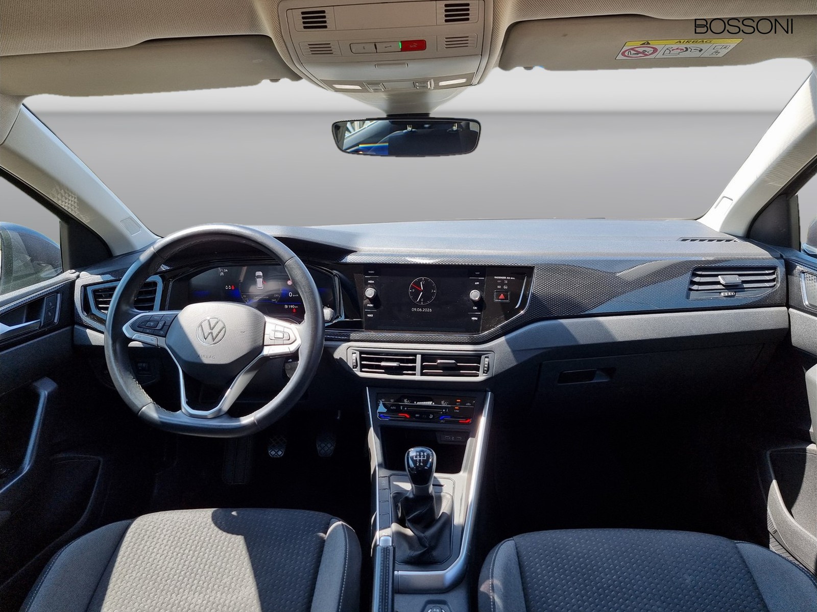 14 - Volkswagen Taigo 1.0 tsi 95cv life