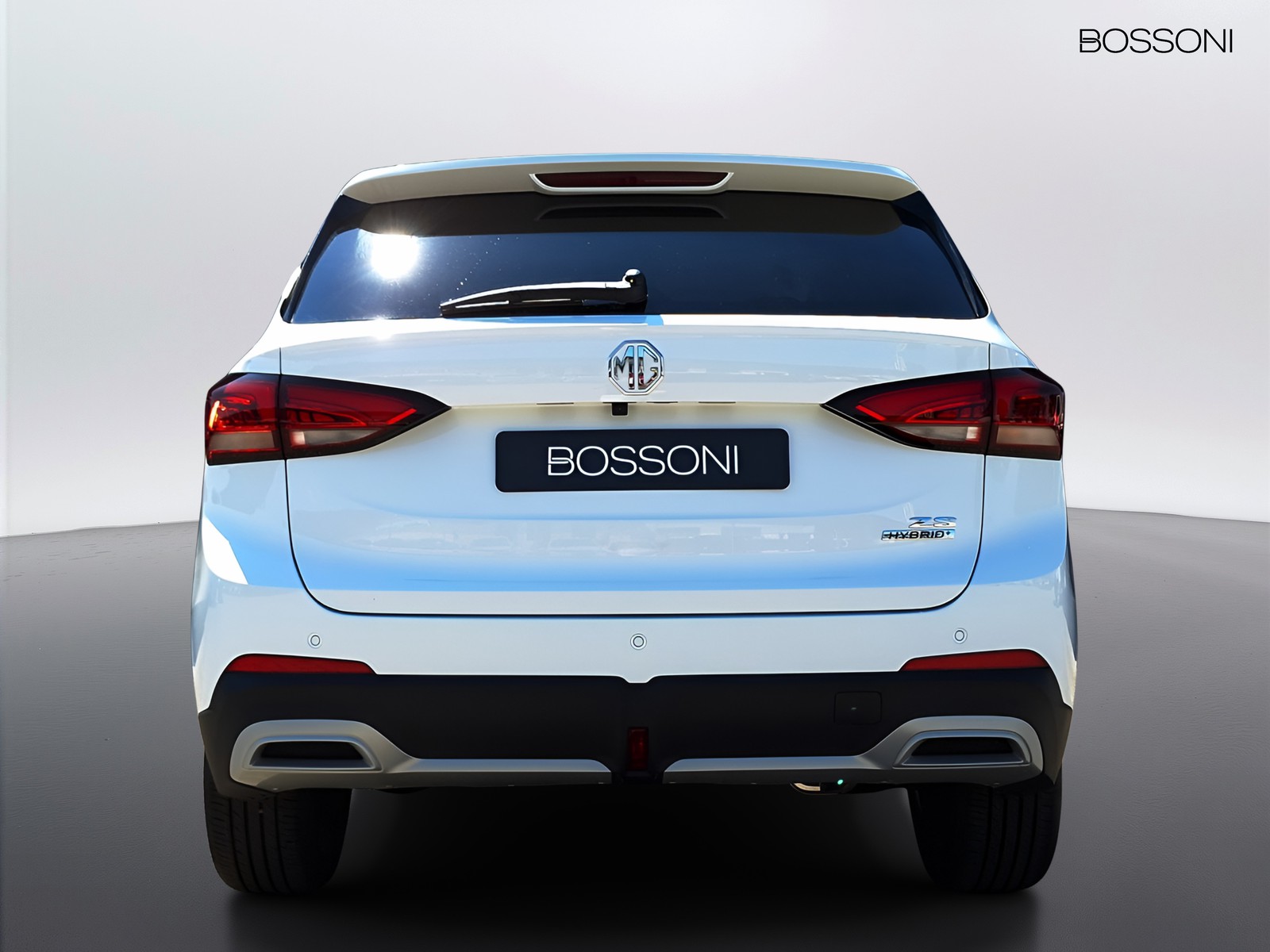 5 - Mg ZS 1.5 hybrid+ luxury auto