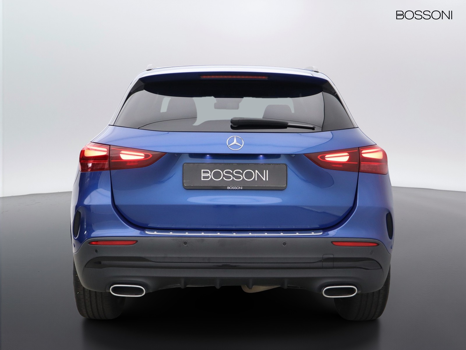 6 - Mercedes GLA 200 d amg line premium 8g-dct