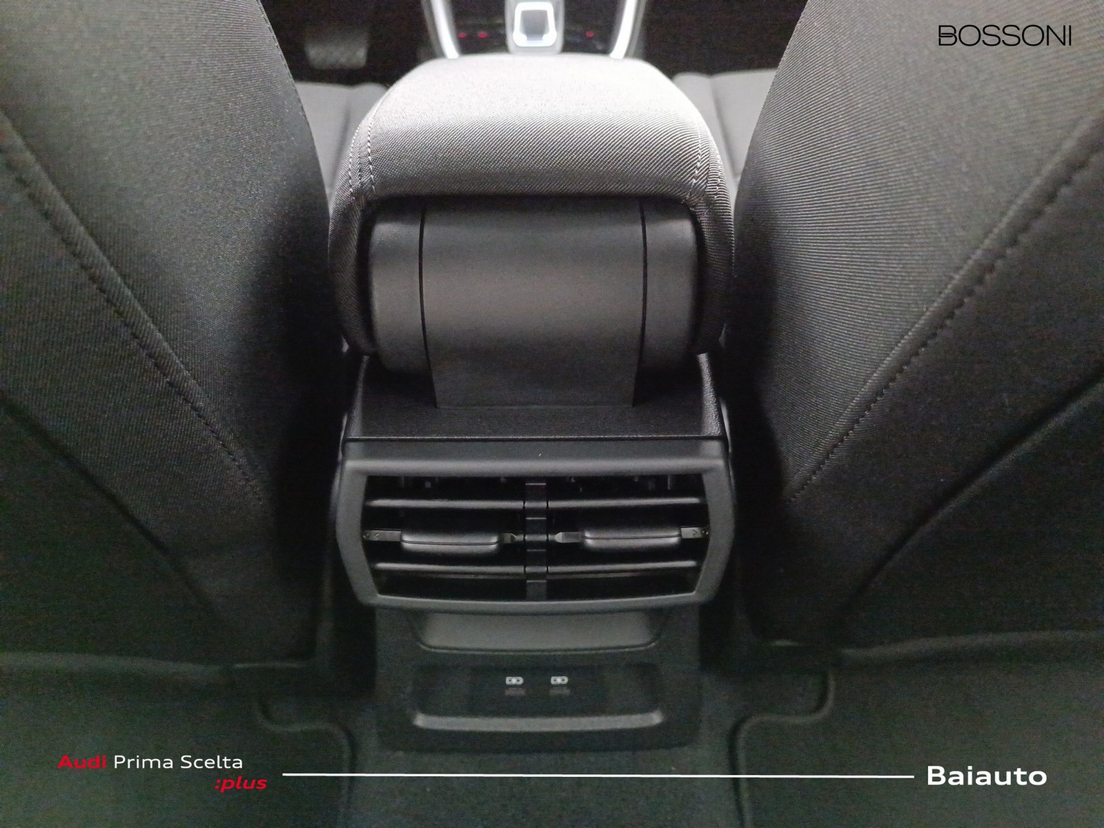 14 - Audi A3 sportback 35 2.0 tdi business advanced s tronic
