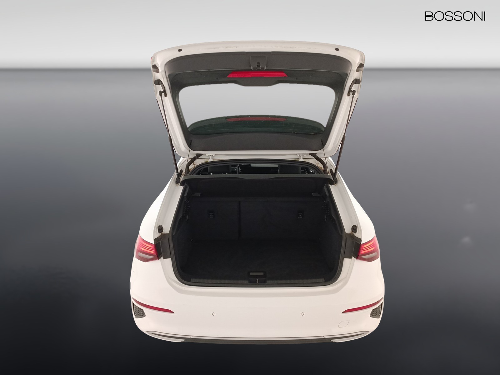 30 - Audi A3 sportback 35 2.0 tdi business advanced s tronic