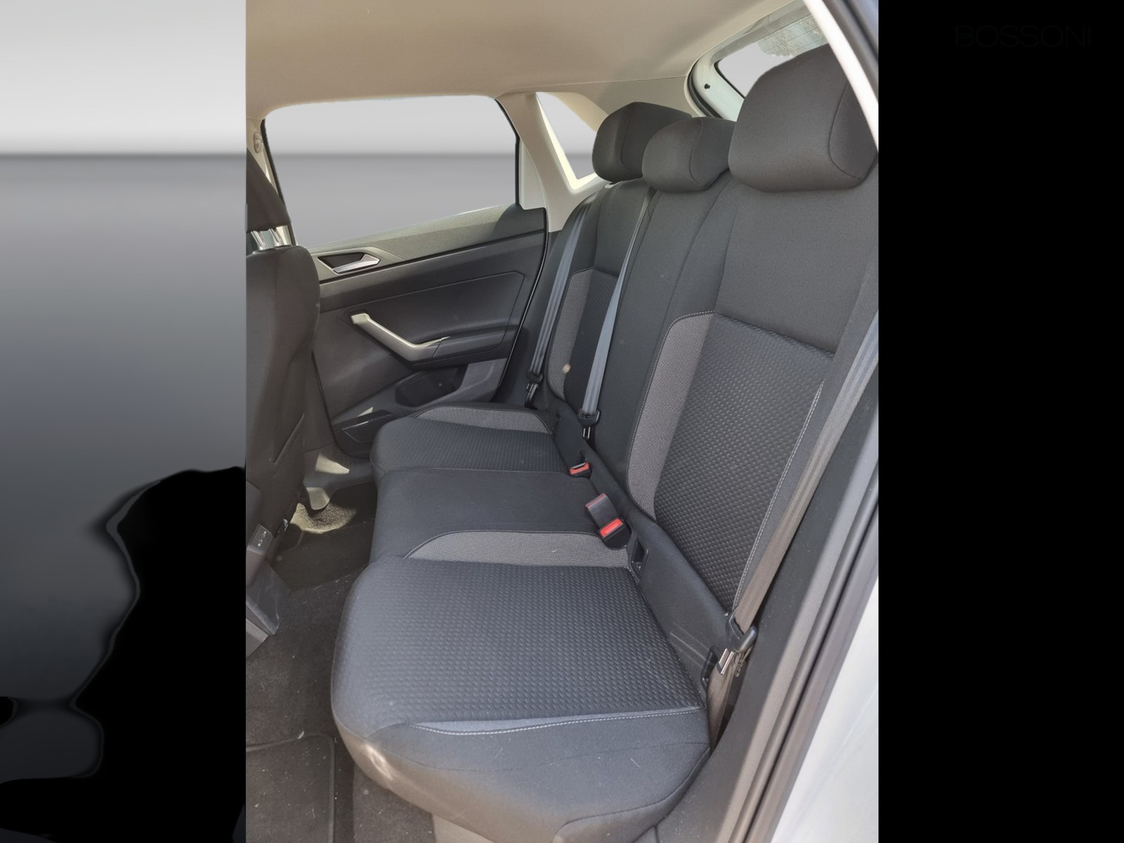 9 - Volkswagen Polo 1.0 tsi 95cv life