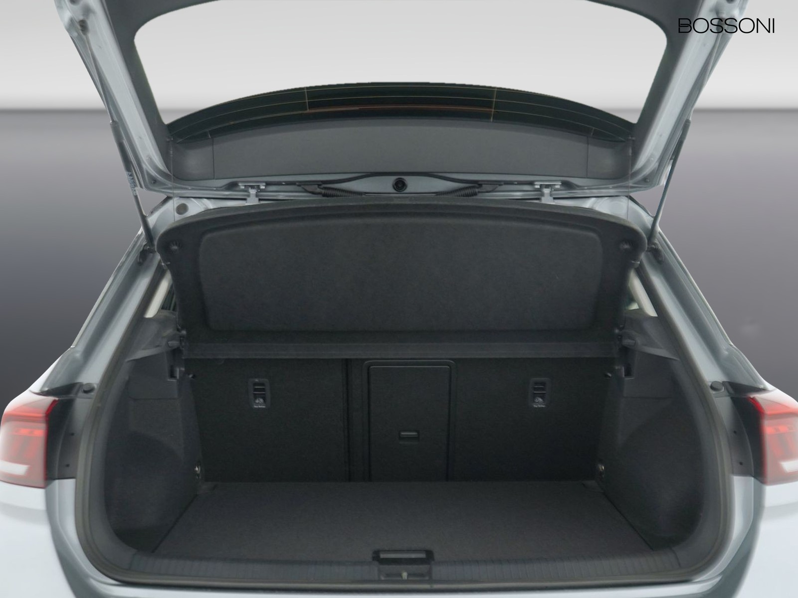 10 - Volkswagen T-Roc 1.0 tsi 110cv style
