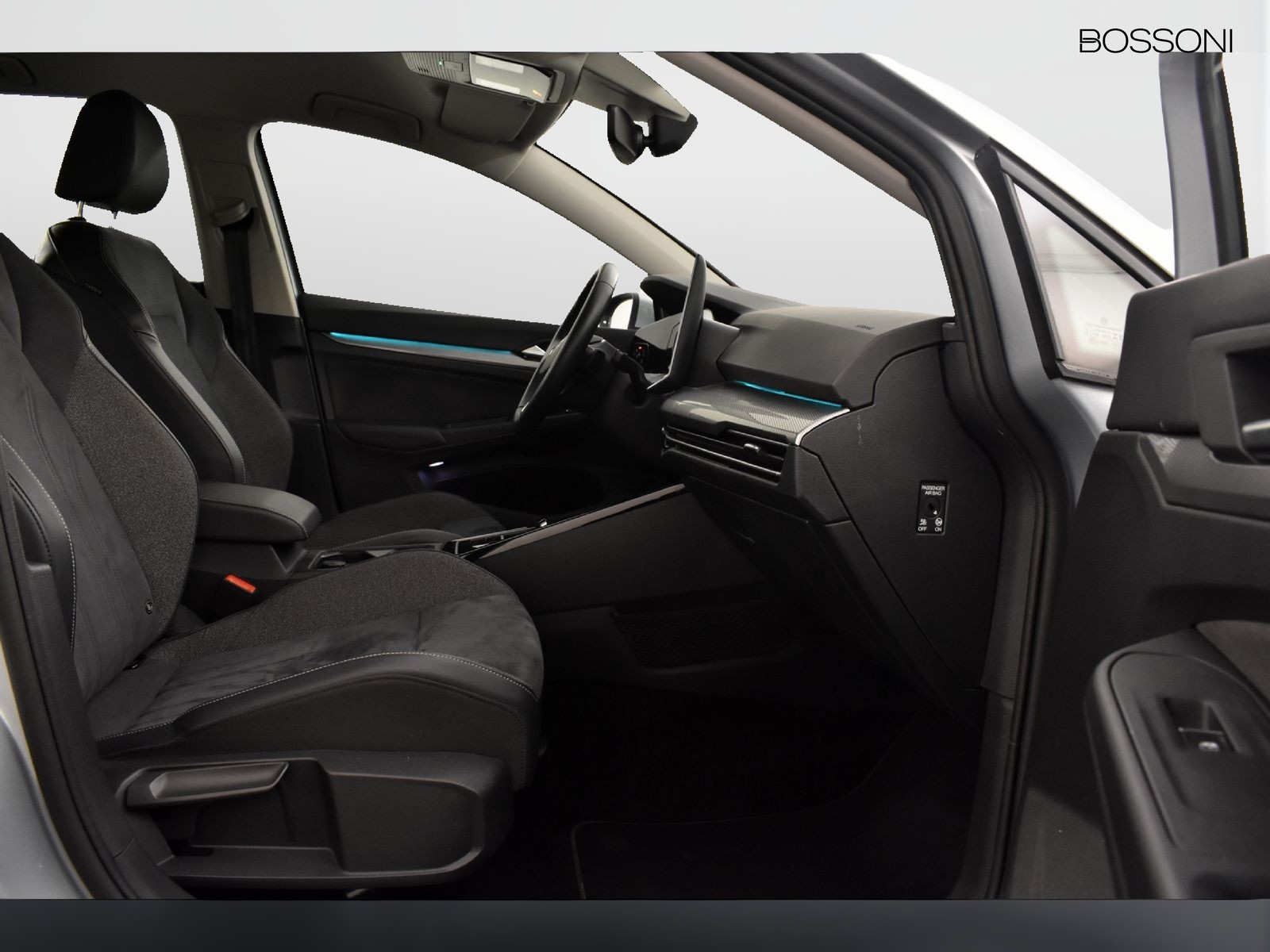 8 - Volkswagen Golf 2.0 tdi scr 150cv style dsg