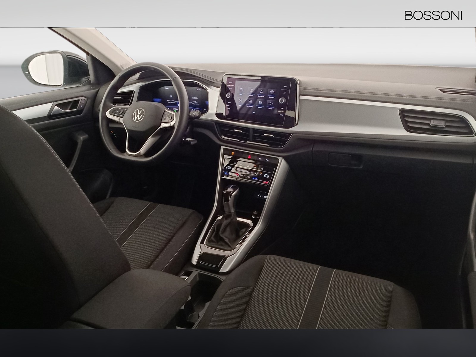 6 - Volkswagen T-Roc 1.5 tsi act sport dsg