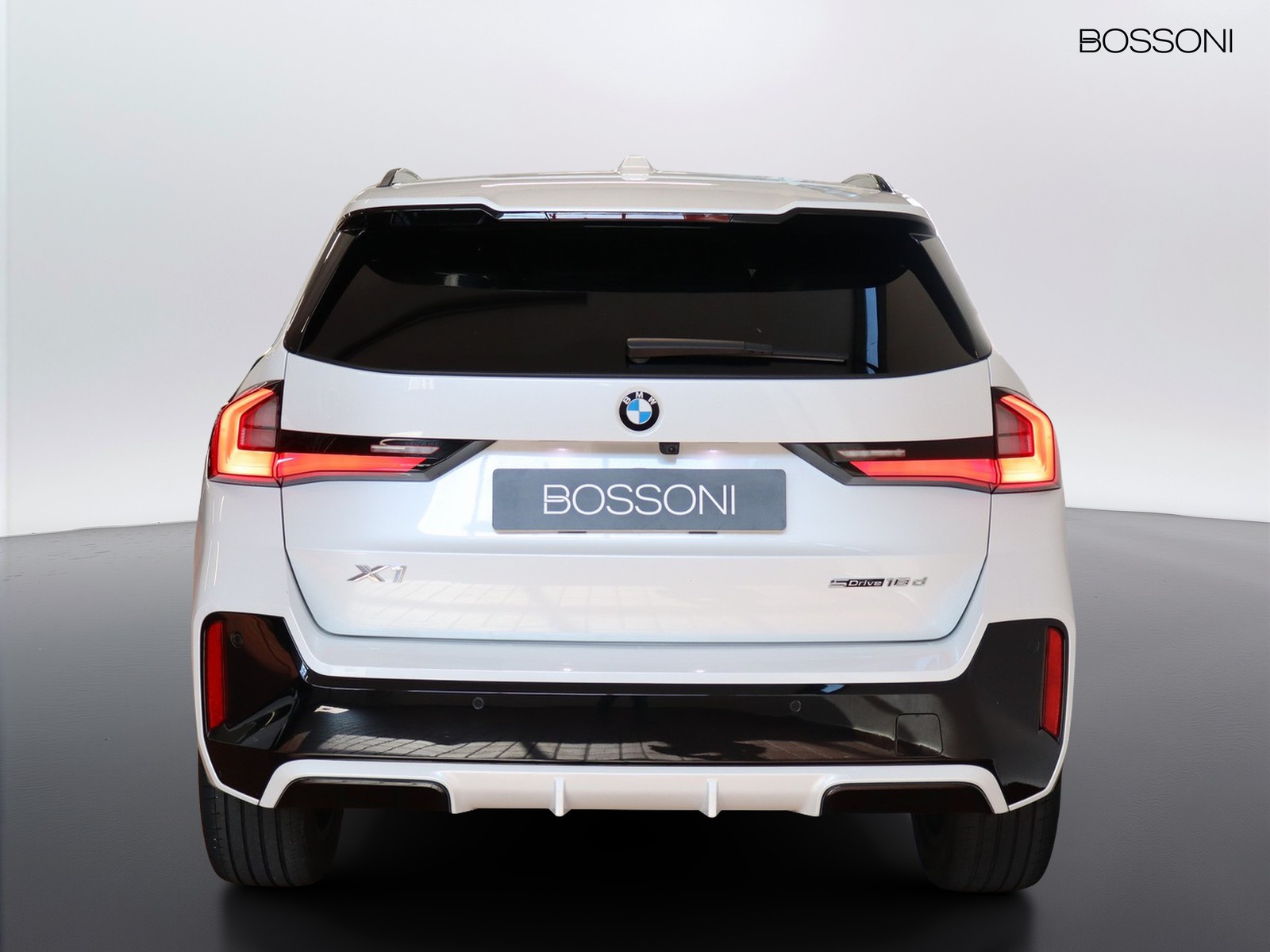 6 - BMW X1 18d sdrive msport dct