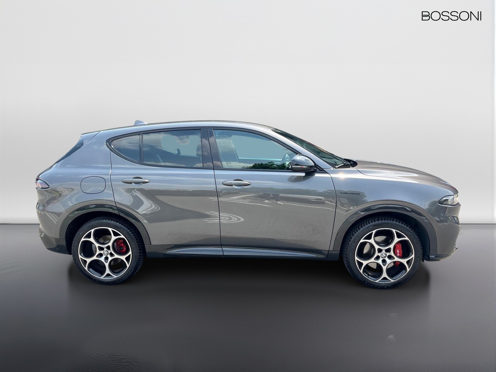 16 - Alfa Romeo Tonale 1.3 plug in hybrid 280cv veloce q4 at6