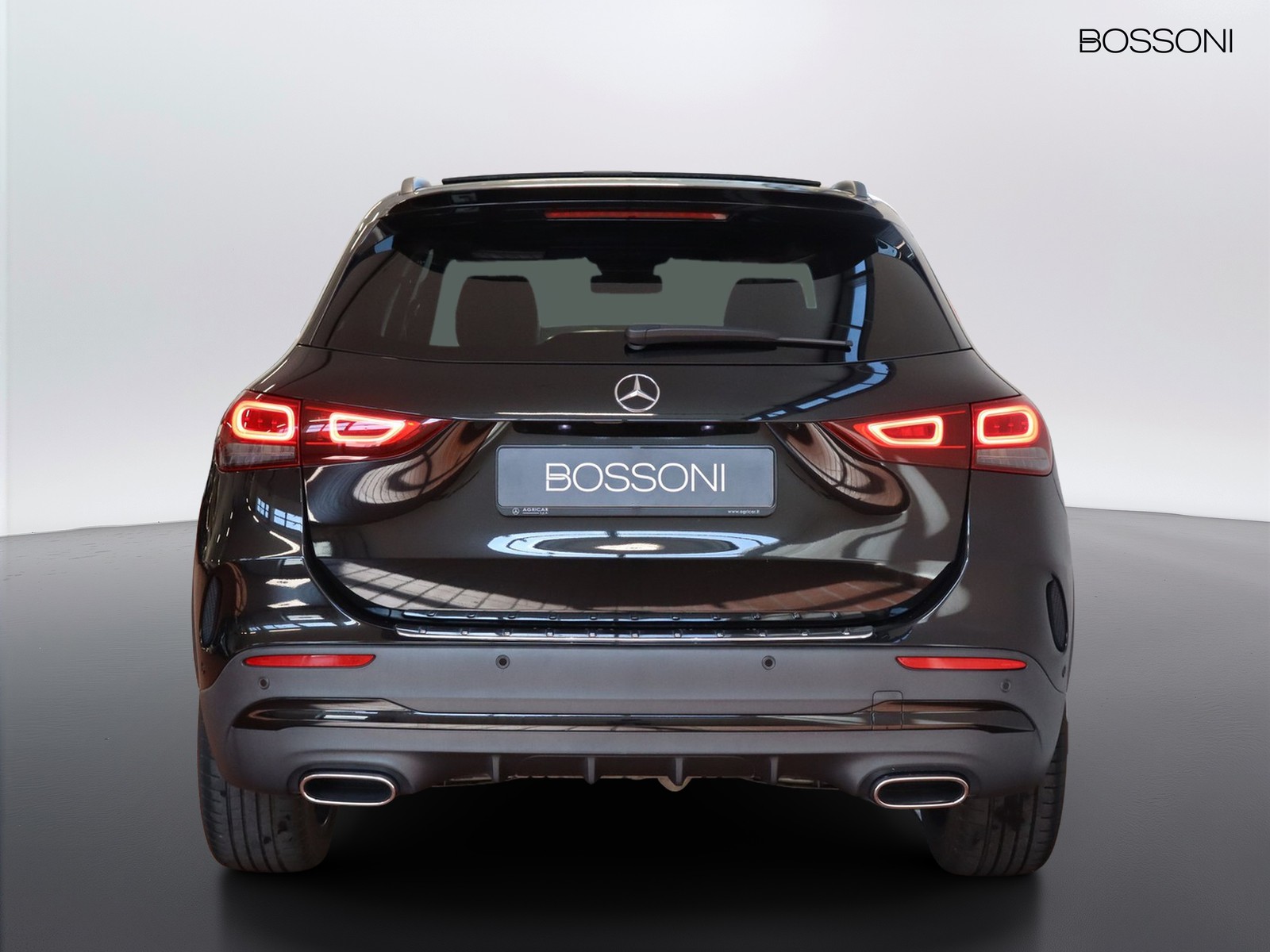 6 - Mercedes GLA 250 premium 4matic 8g-dct