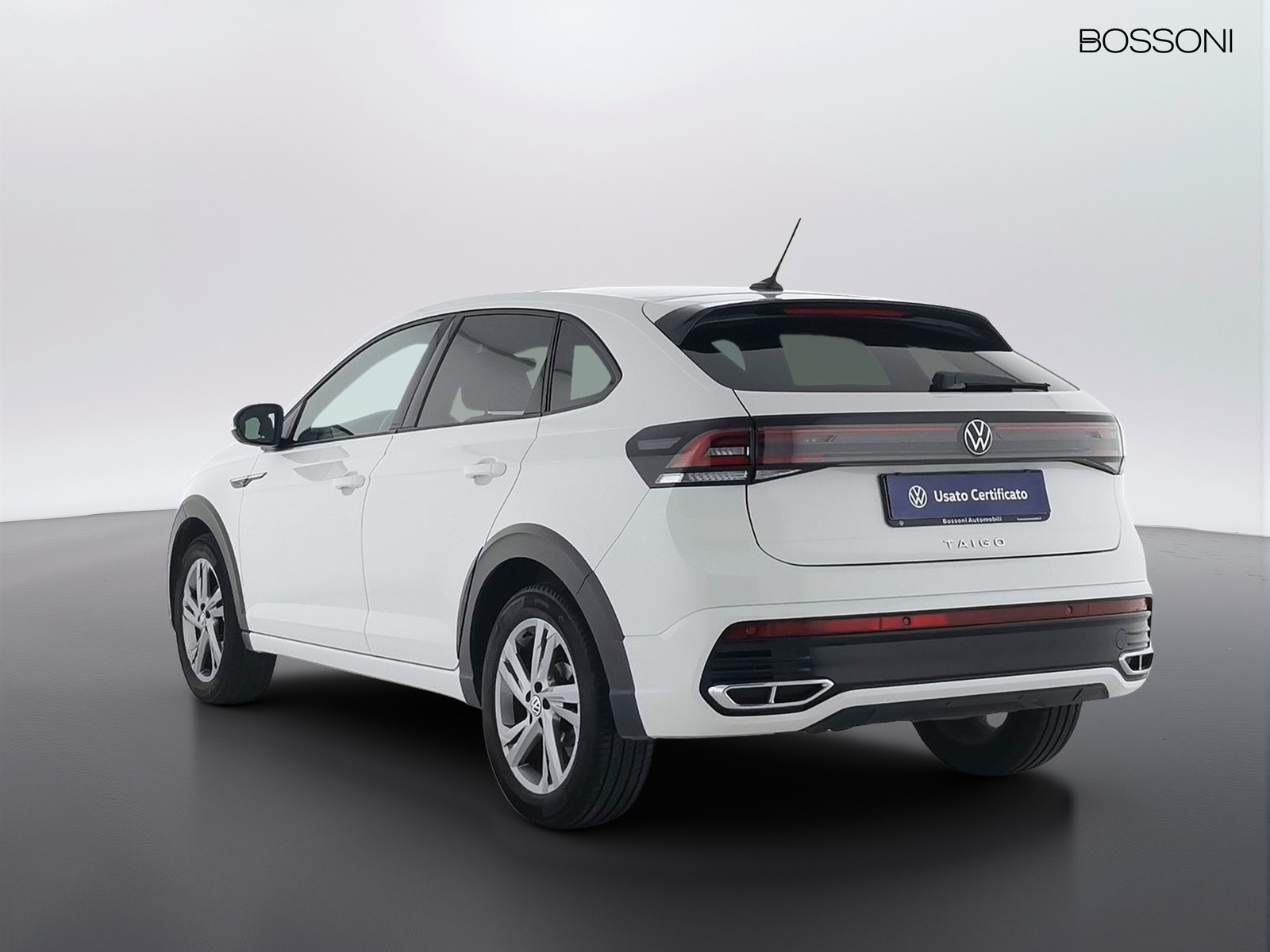 4 - Volkswagen Taigo 1.5 tsi act 150cv r-line dsg