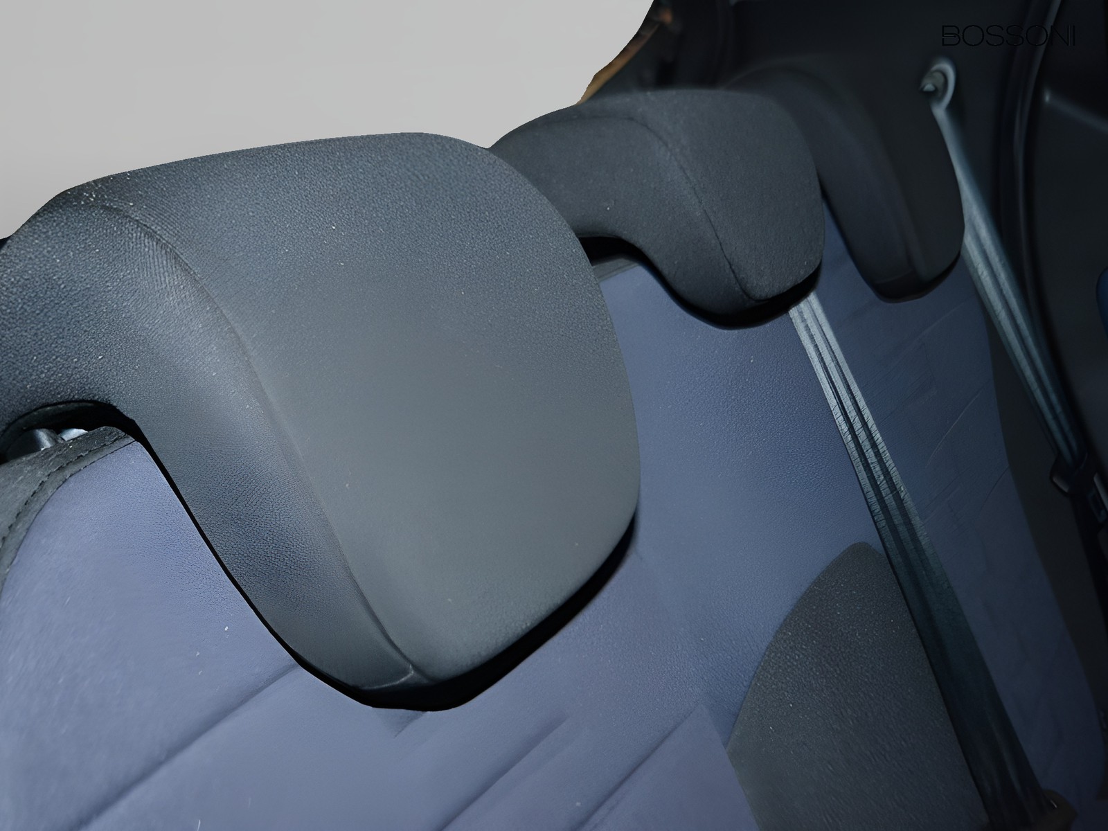 6 - Lancia Ypsilon 1.0 firefly hybrid 70cv platino s&s
