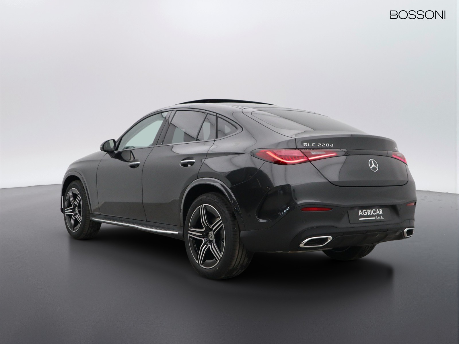 5 - Mercedes GLC coupe 220 d amg line premium 4matic 9g-tronic