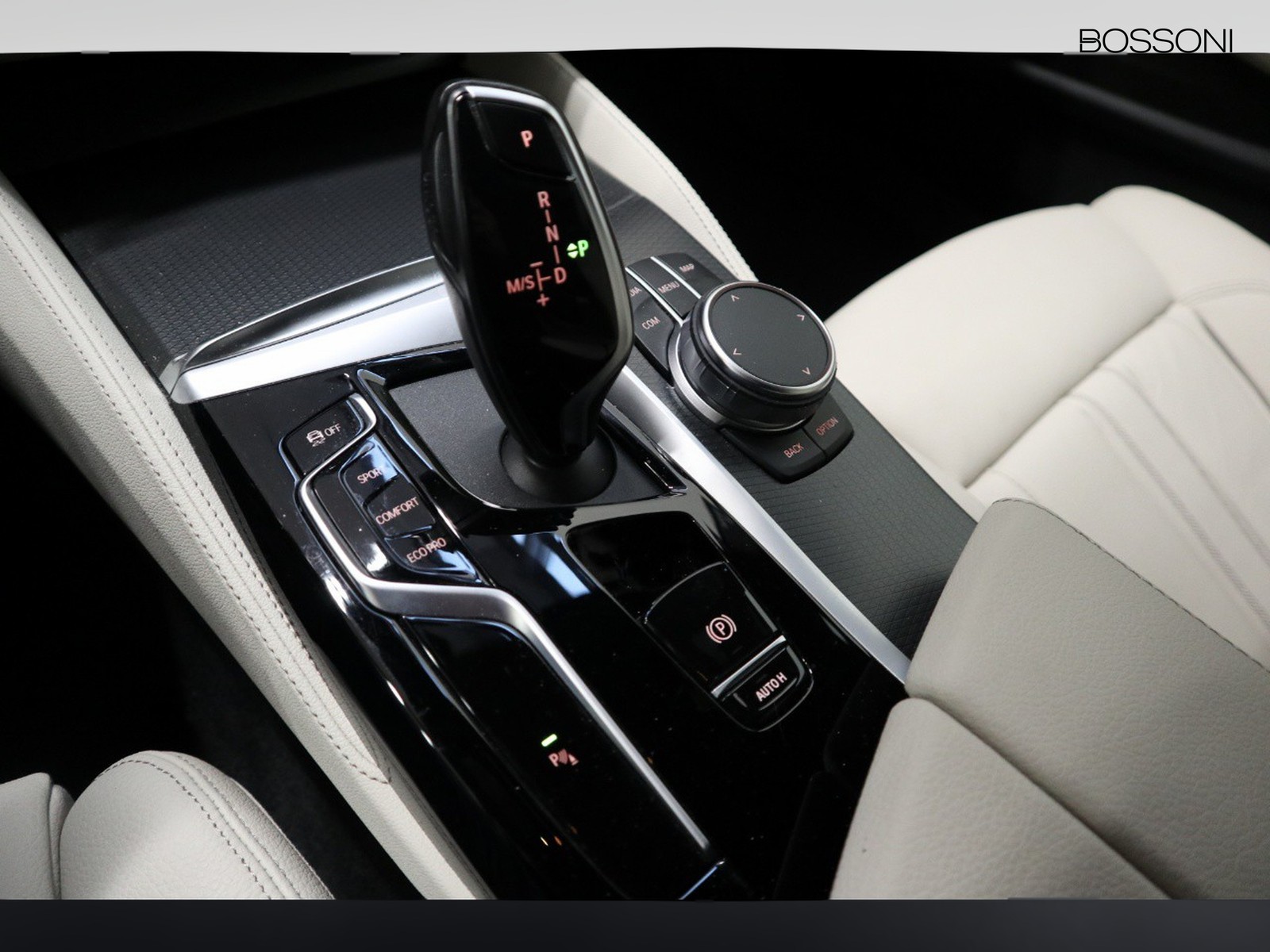 14 - BMW Serie 5 touring 520d mild hybrid 48v xdrive msport steptronic