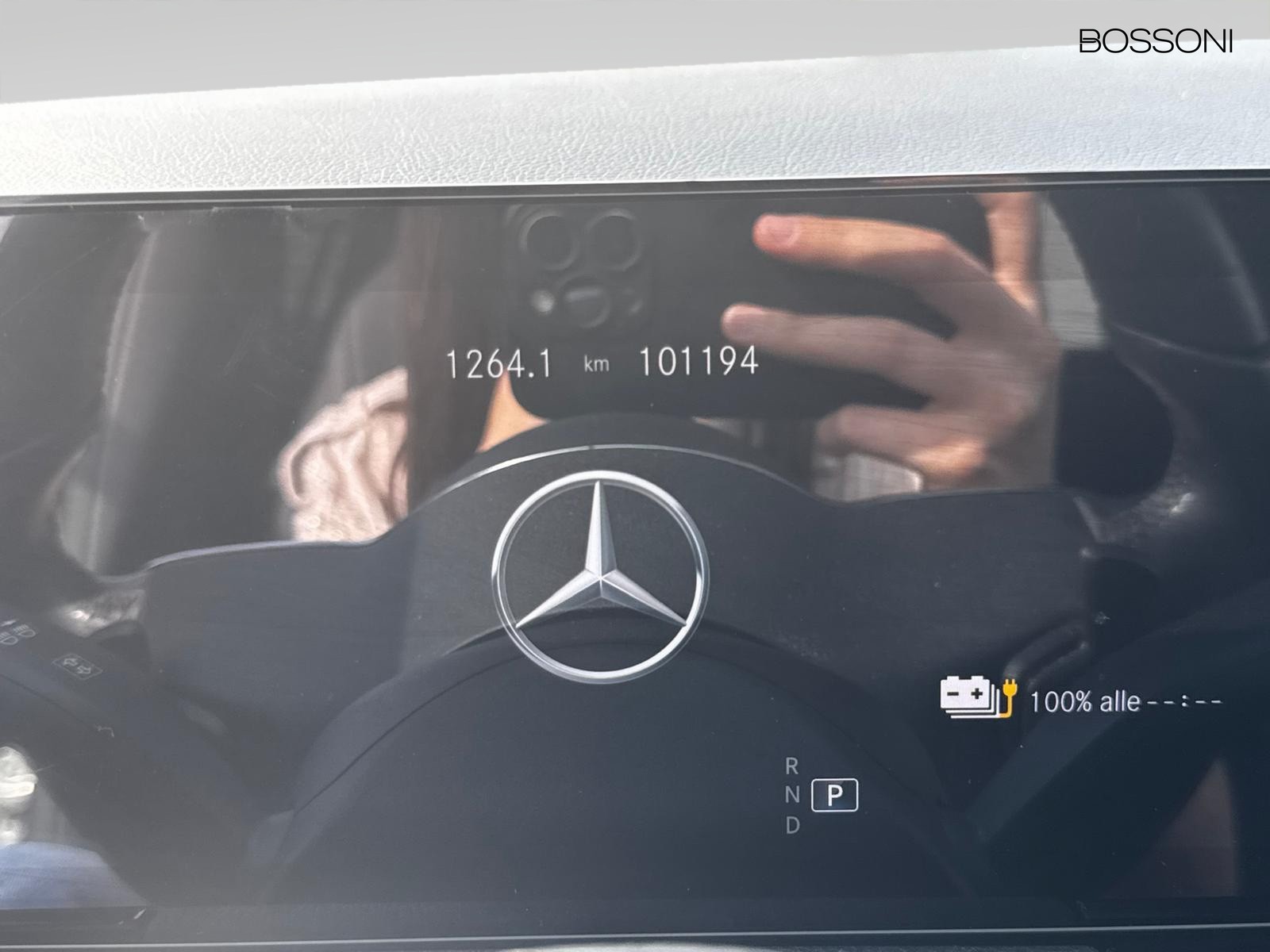 28 - Mercedes GLA 250 e plug in hybrid (e eq-power) sport plus 8g-dct