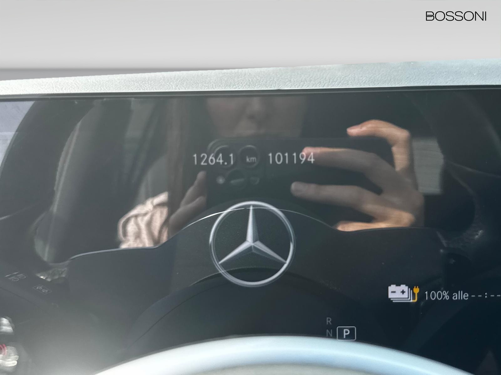 29 - Mercedes GLA 250 e plug in hybrid (e eq-power) sport plus 8g-dct