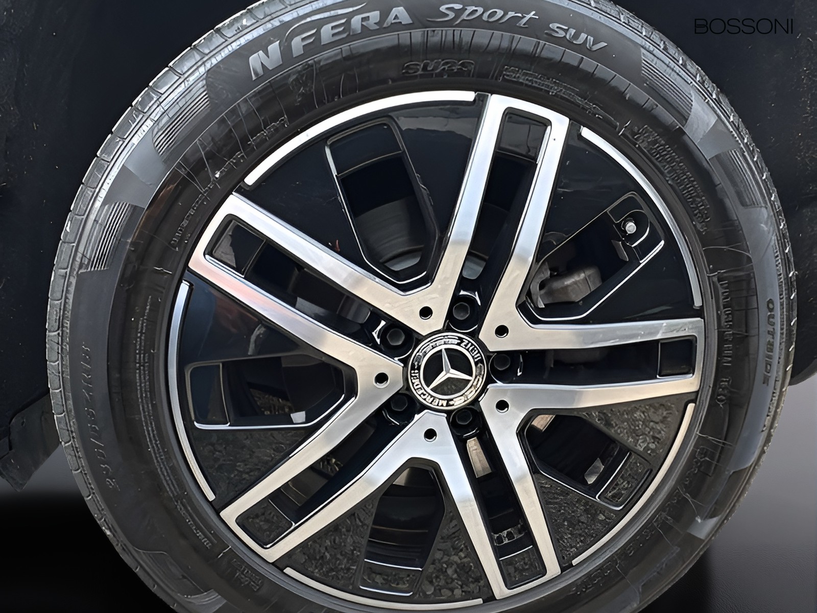 38 - Mercedes GLA 250 e plug in hybrid (e eq-power) sport plus 8g-dct