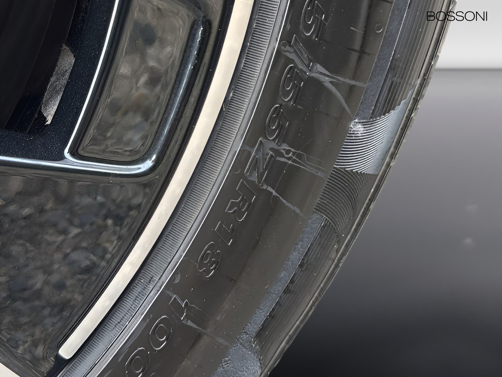 39 - Mercedes GLA 250 e plug in hybrid (e eq-power) sport plus 8g-dct