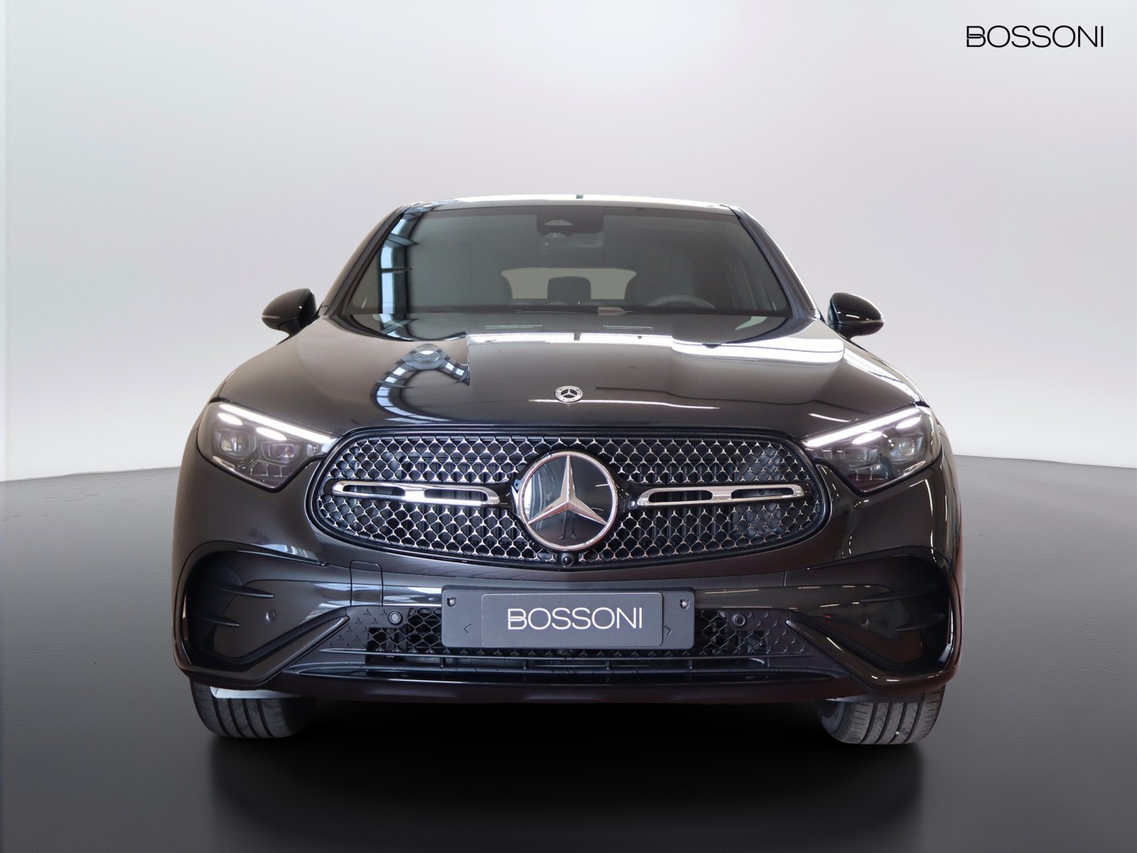 2 - Mercedes GLC coupe 200 amg line advanced 4matic 9g-tronic