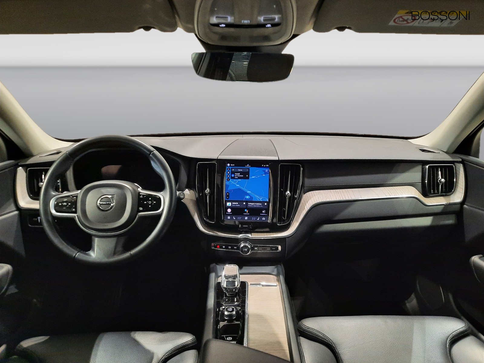 6 - Volvo XC60 2.0 b4 inscription awd automatico
