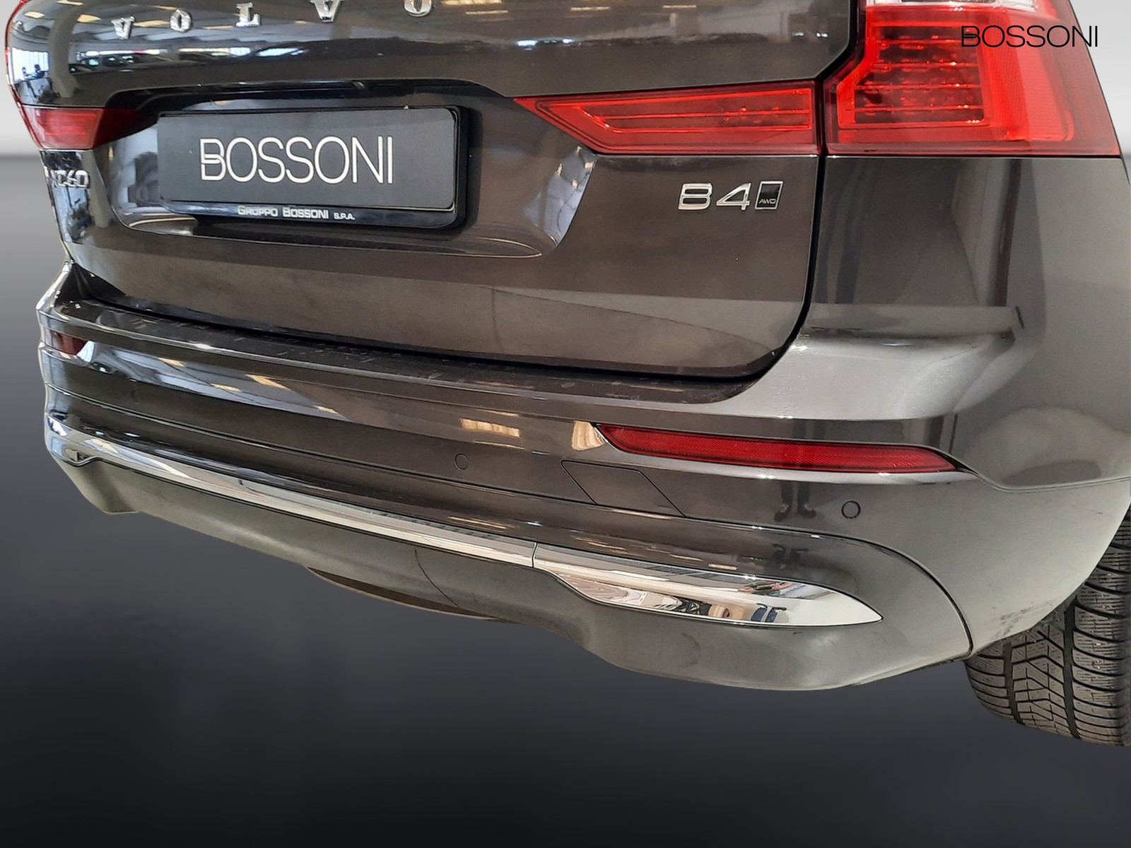 24 - Volvo XC60 2.0 b4 inscription awd automatico