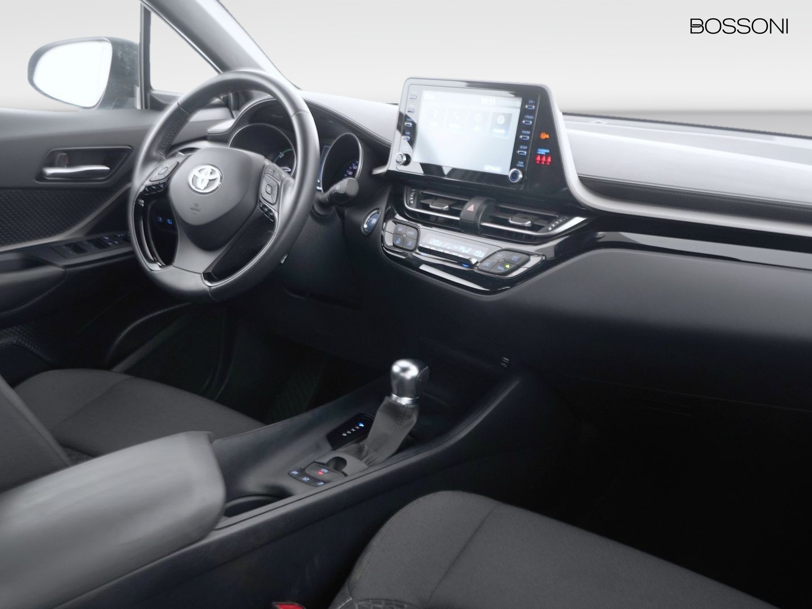 6 - Toyota C-HR 5 porte 1.8 hybrid active 2wd e-cvt