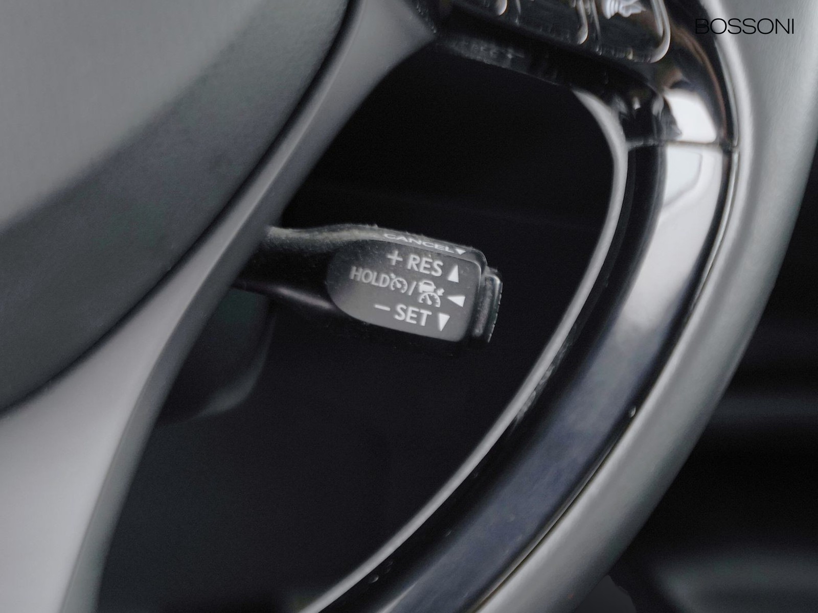 26 - Toyota C-HR 5 porte 1.8 hybrid active 2wd e-cvt