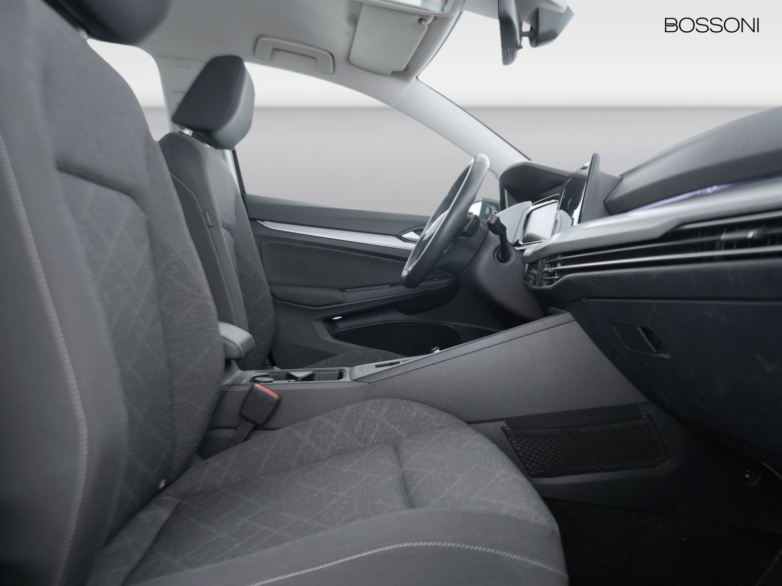 8 - Volkswagen Golf variant 1.0 etsi evo 110cv life dsg