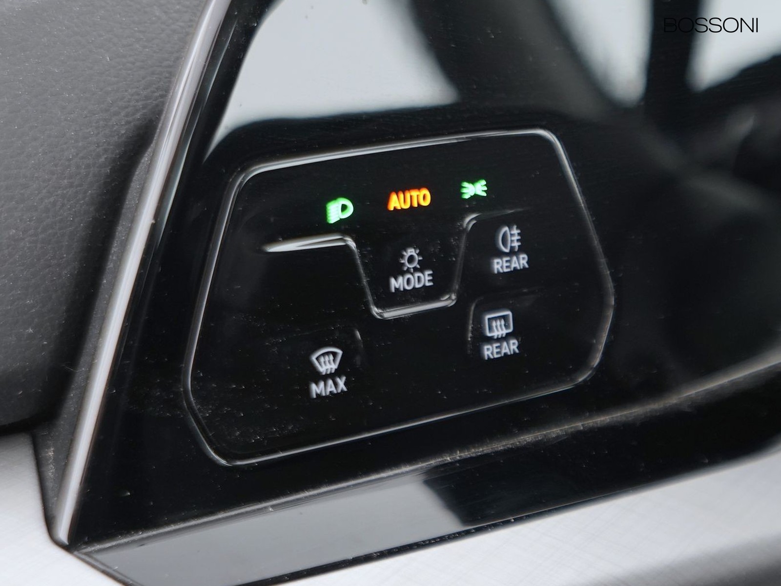 16 - Volkswagen Golf variant 1.0 etsi evo 110cv life dsg
