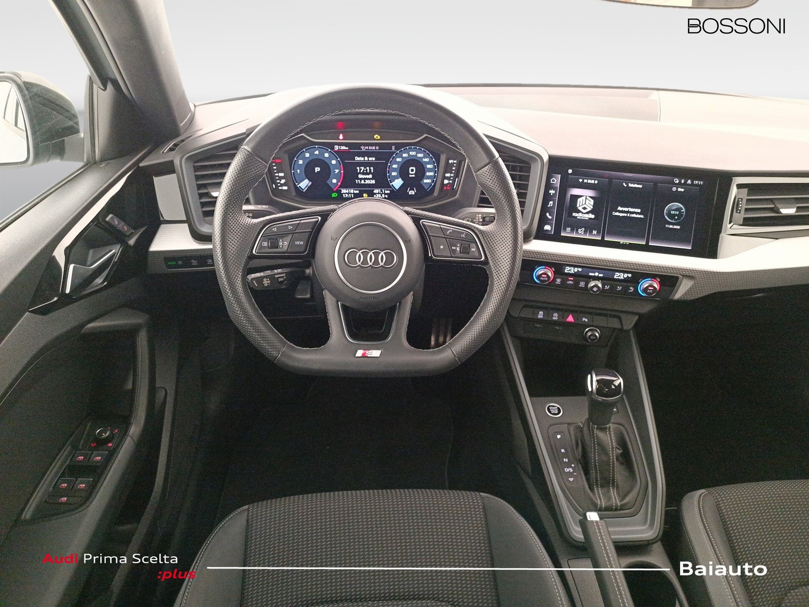 8 - Audi A1 allstreet 30 1.0 tfsi 110cv identity contrast s tronic