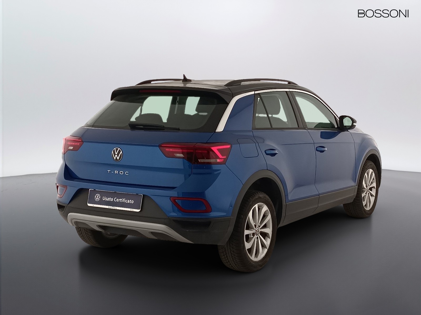 2 - Volkswagen T-Roc 1.0 tsi 110cv life