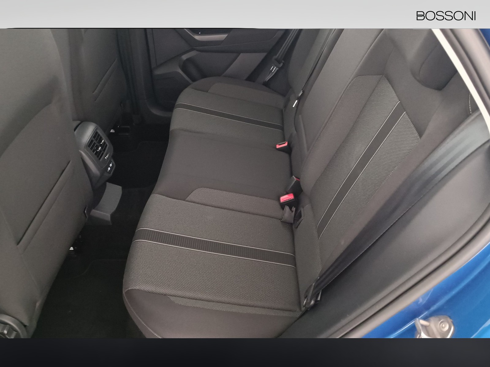 20 - Volkswagen T-Roc 1.0 tsi 110cv life