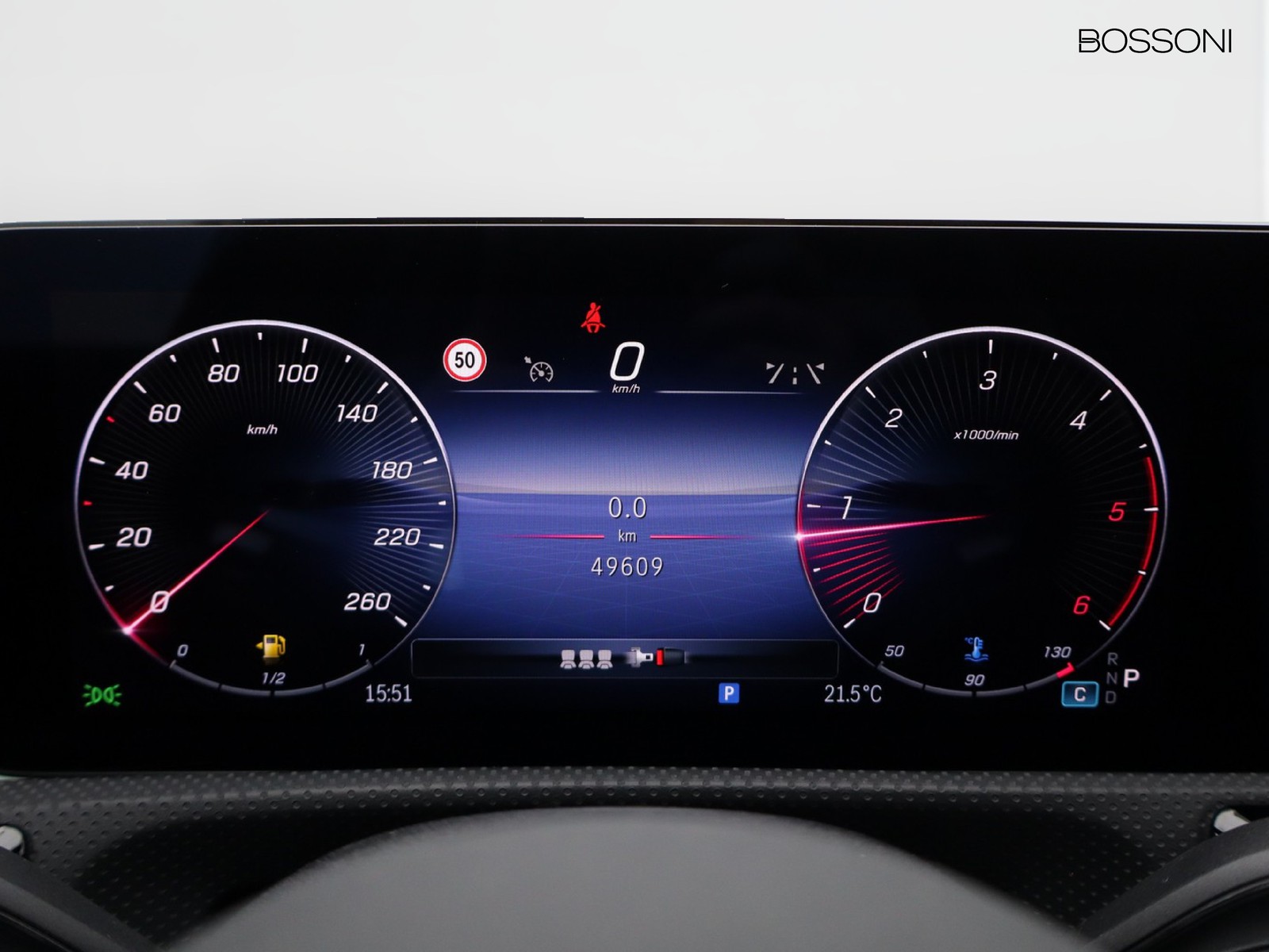9 - Mercedes CLA shooting brake 200 d amg line premium 8g-dct