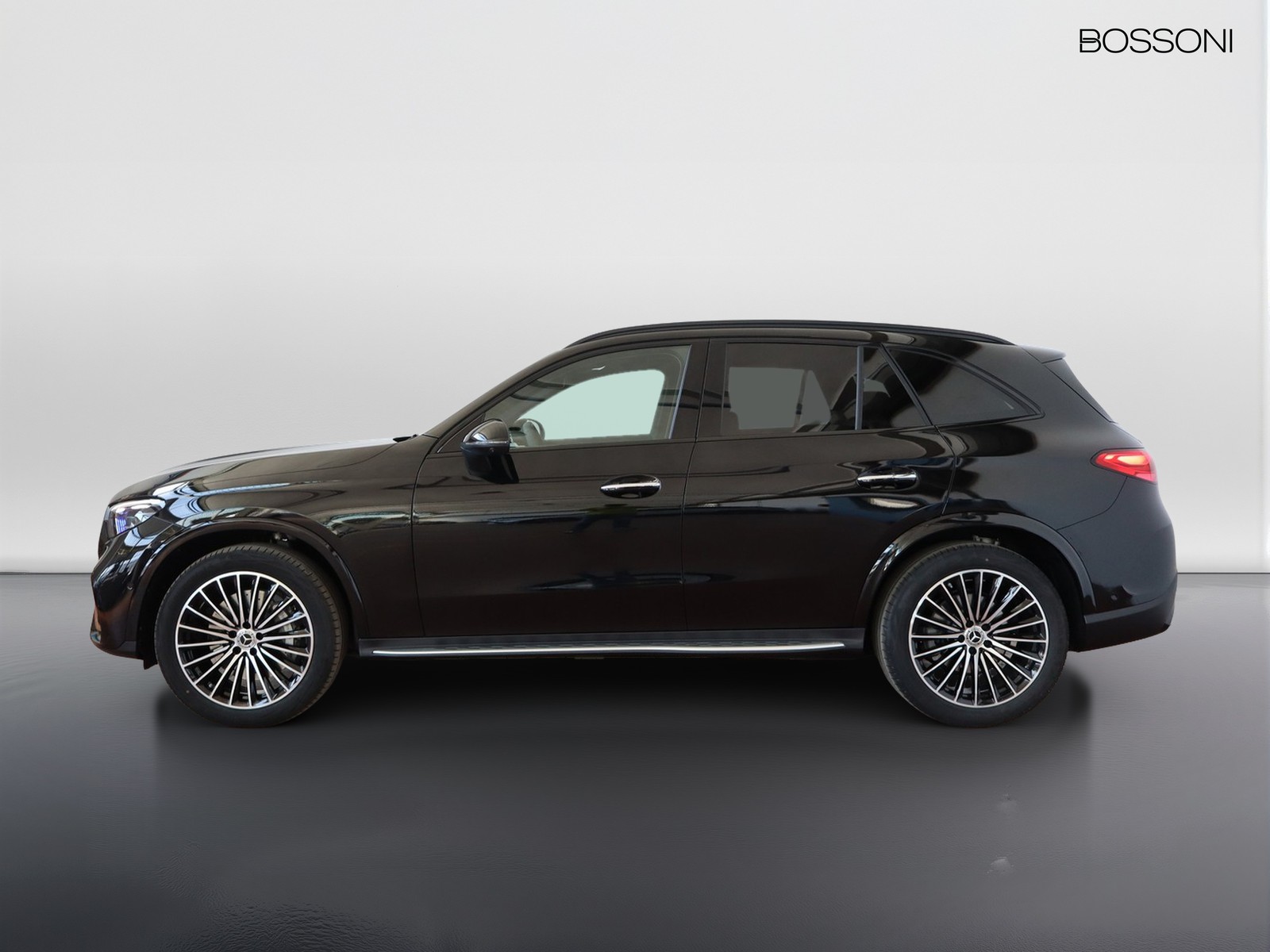 3 - Mercedes GLC suv 220 d amg line premium 4matic 9g-tronic