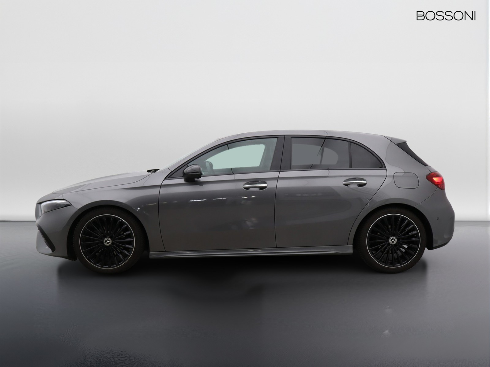 3 - Mercedes Classe A 180 d amg line advanced plus speedshift dct amg 8g