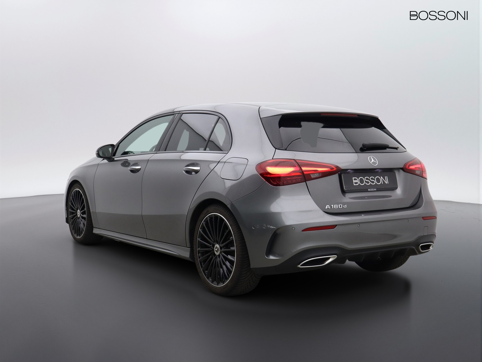 5 - Mercedes Classe A 180 d amg line advanced plus speedshift dct amg 8g