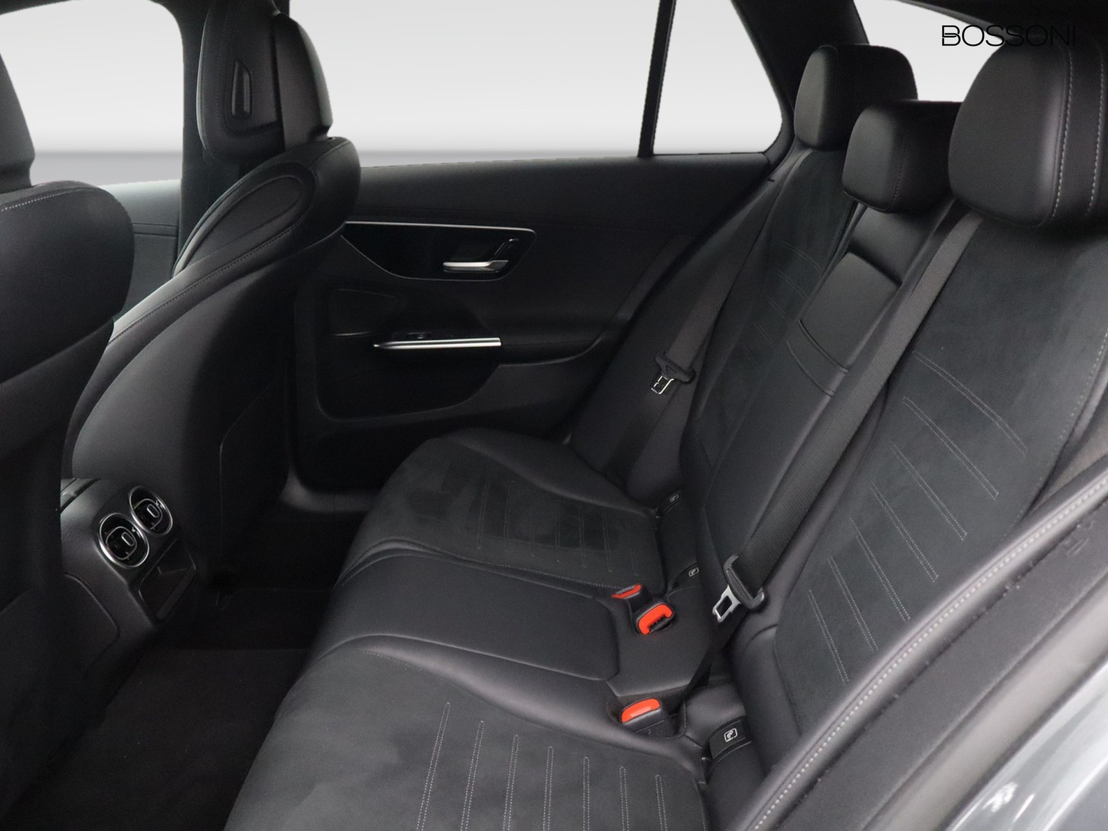 8 - Mercedes Classe C station wagon 220 d mild hybrid 197cv amg line advanced 4matic 9g-tronic