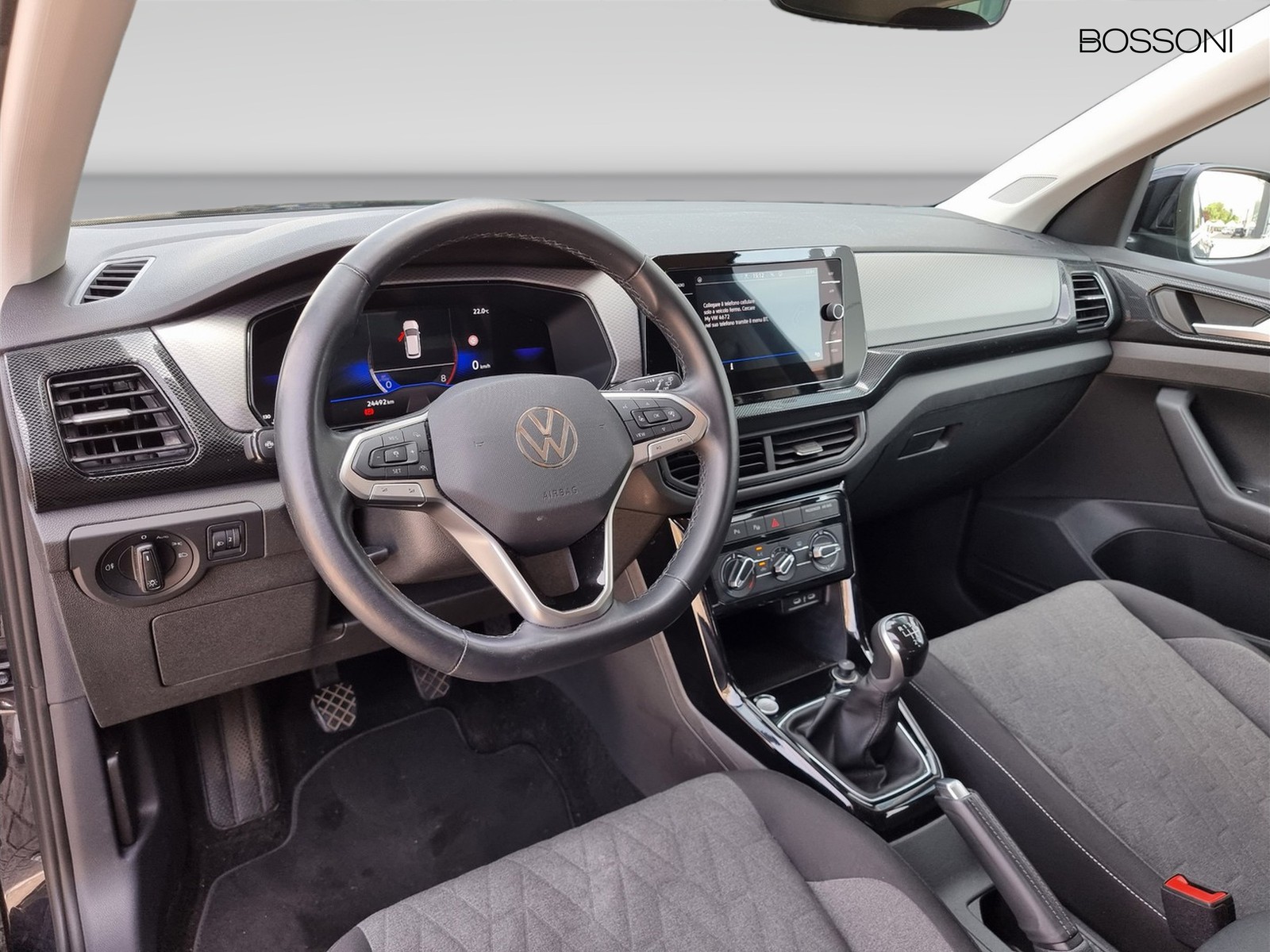 6 - Volkswagen T-Cross 1.0 tsi 95cv edition plus