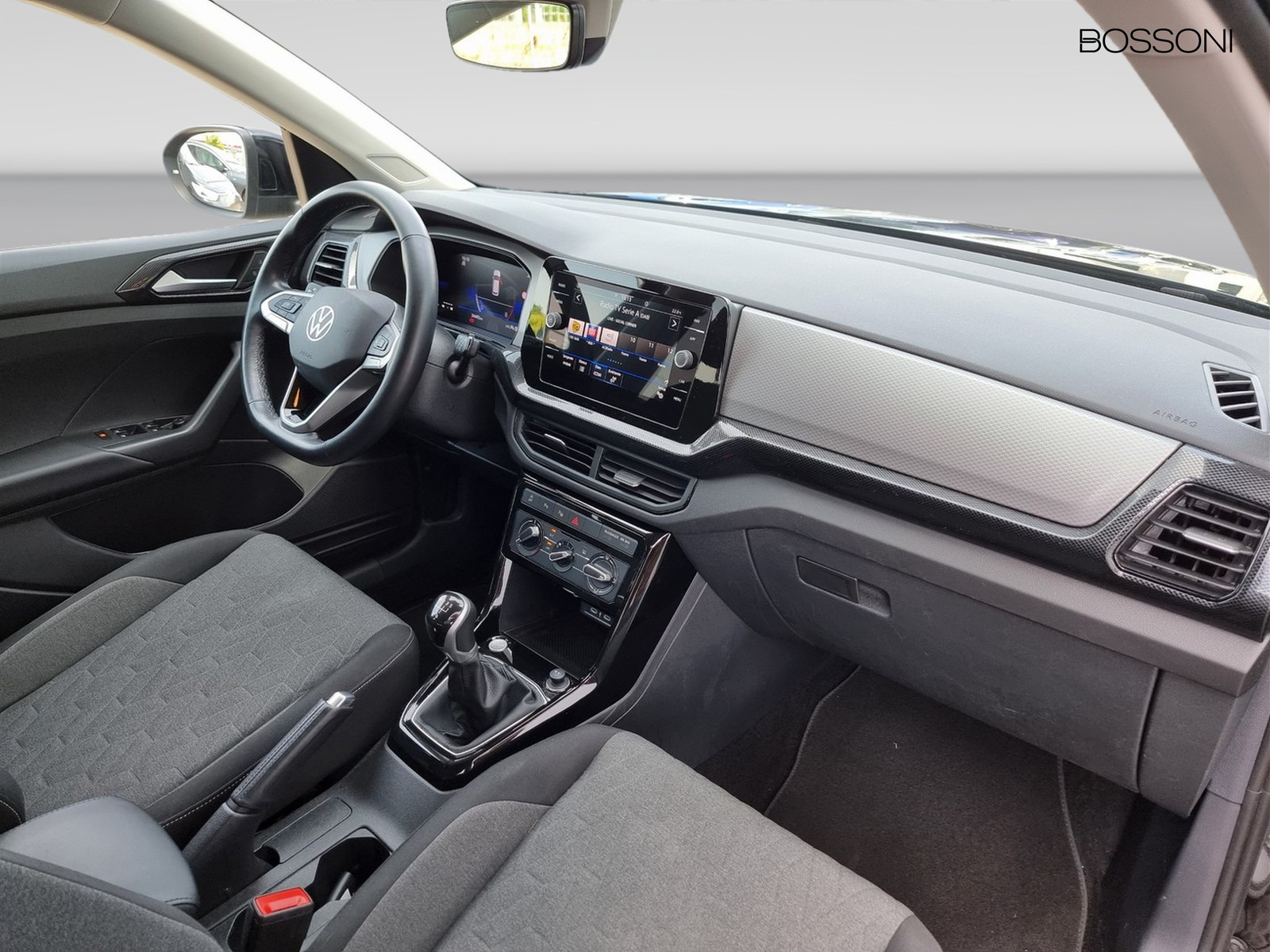 11 - Volkswagen T-Cross 1.0 tsi 95cv edition plus