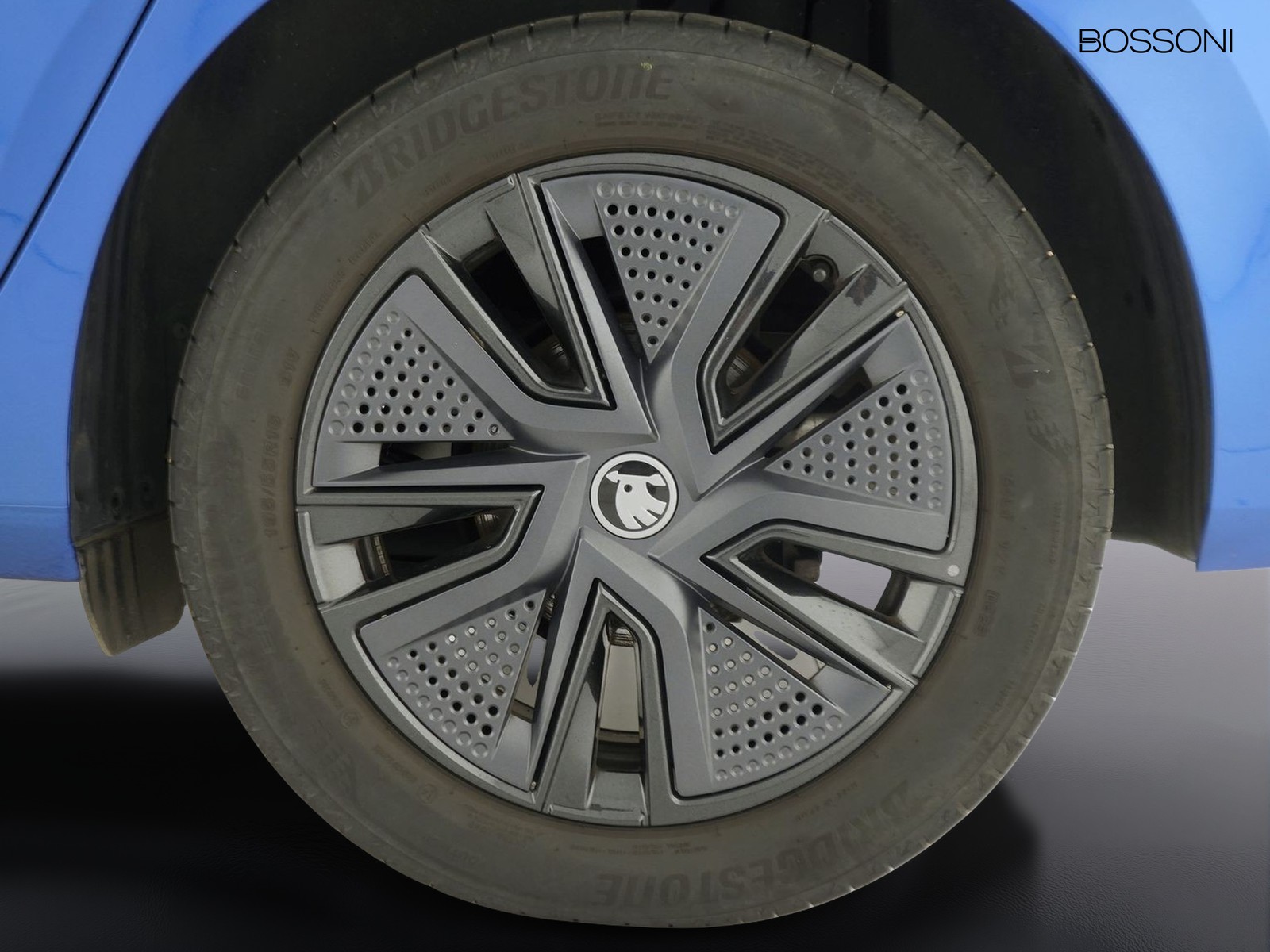 12 - Skoda Fabia 1.0 tsi 95cv 130 edition
