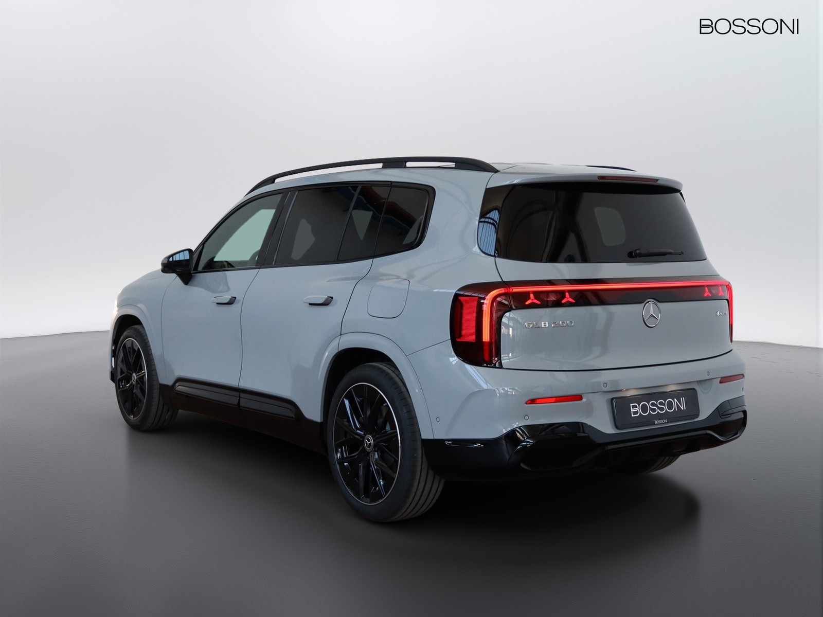 5 - Mercedes GLB 200 advanced plus 4matic 8g-edct