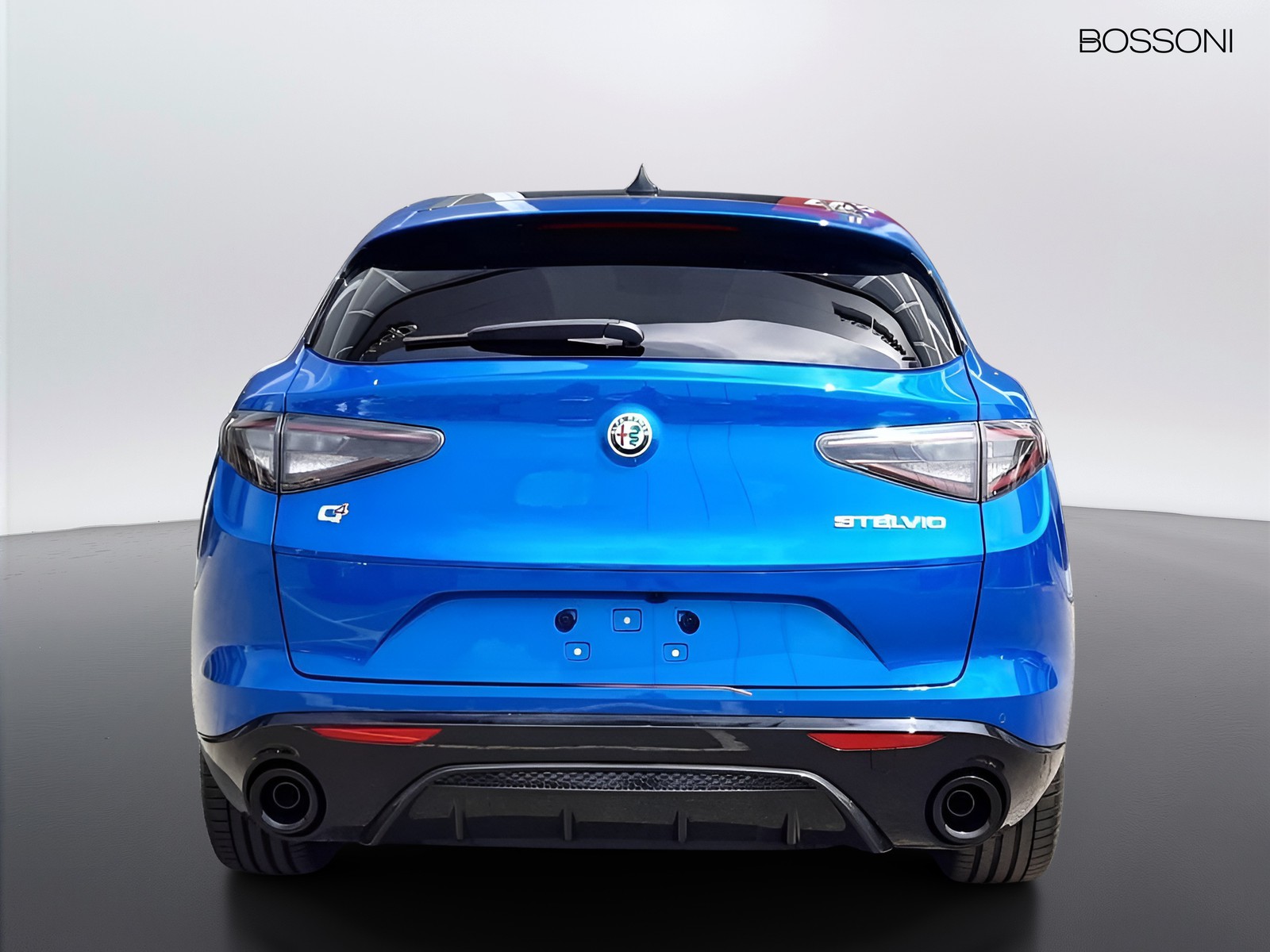 5 - Alfa Romeo Stelvio 2.2 turbo 210cv veloce q4 at8