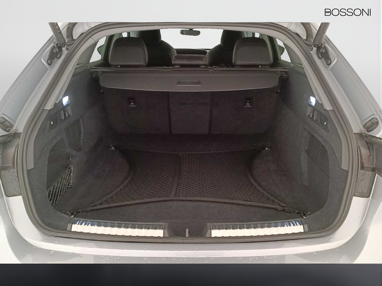 33 - Audi A5 avant 2.0 tdi mhev+ 204cv business advanced