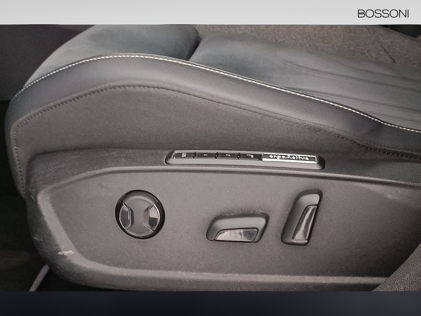 15 - Volkswagen Golf 2.0 tdi scr 150cv style dsg