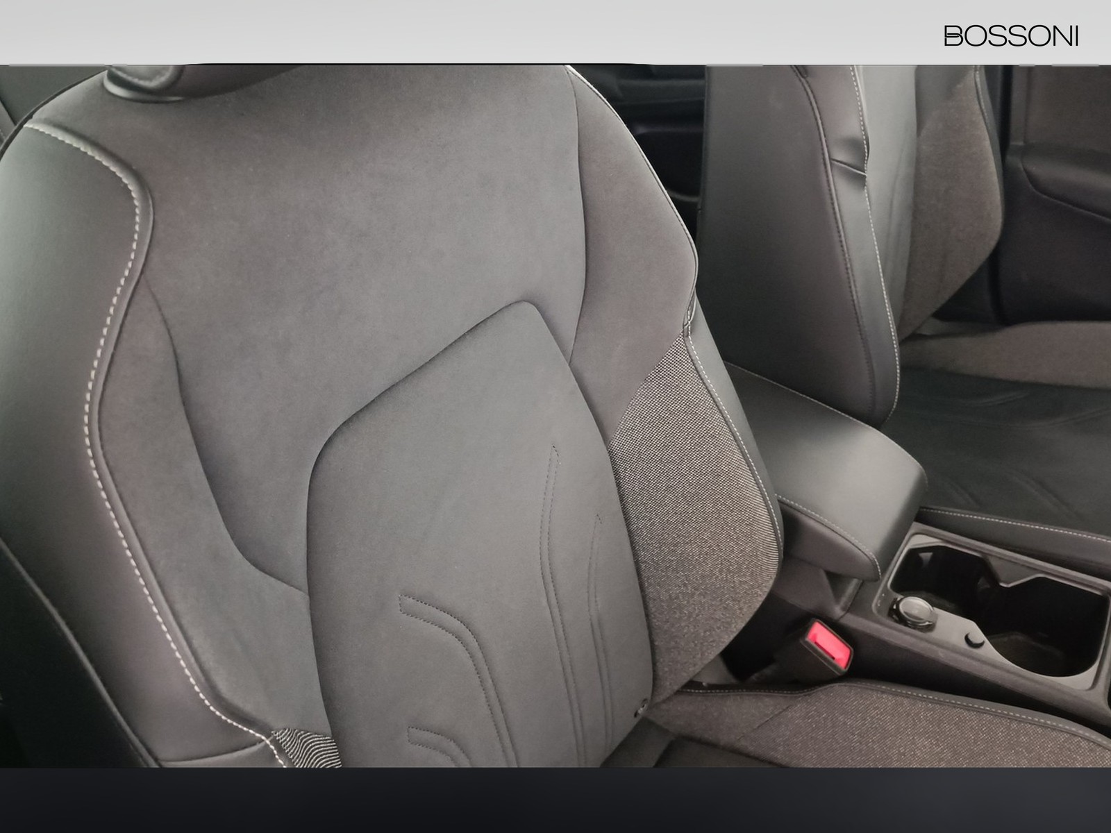 16 - Volkswagen Golf 2.0 tdi scr 150cv style dsg