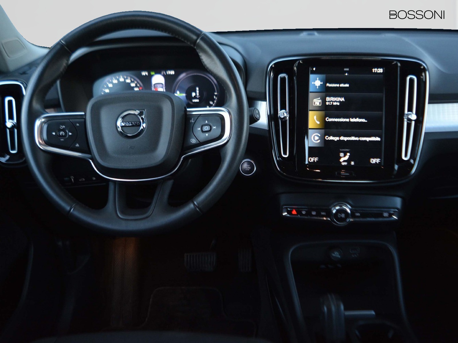 10 - Volvo XC40 1.5 t5 recharge plug-in-hybrid inscription expression geartronic my21